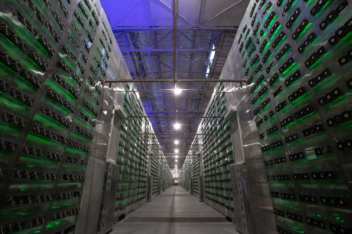 Bitcoin Miners Are Struggling to Cope With the Crypto Winter