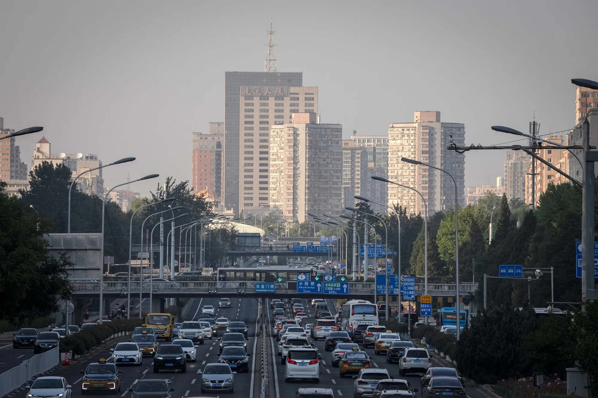 中国、景気刺激策として地方政府に6兆元債務スワップ容認も－関係者
