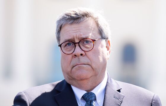 House Holds Barr, Ross in Contempt Over Census Document Fight