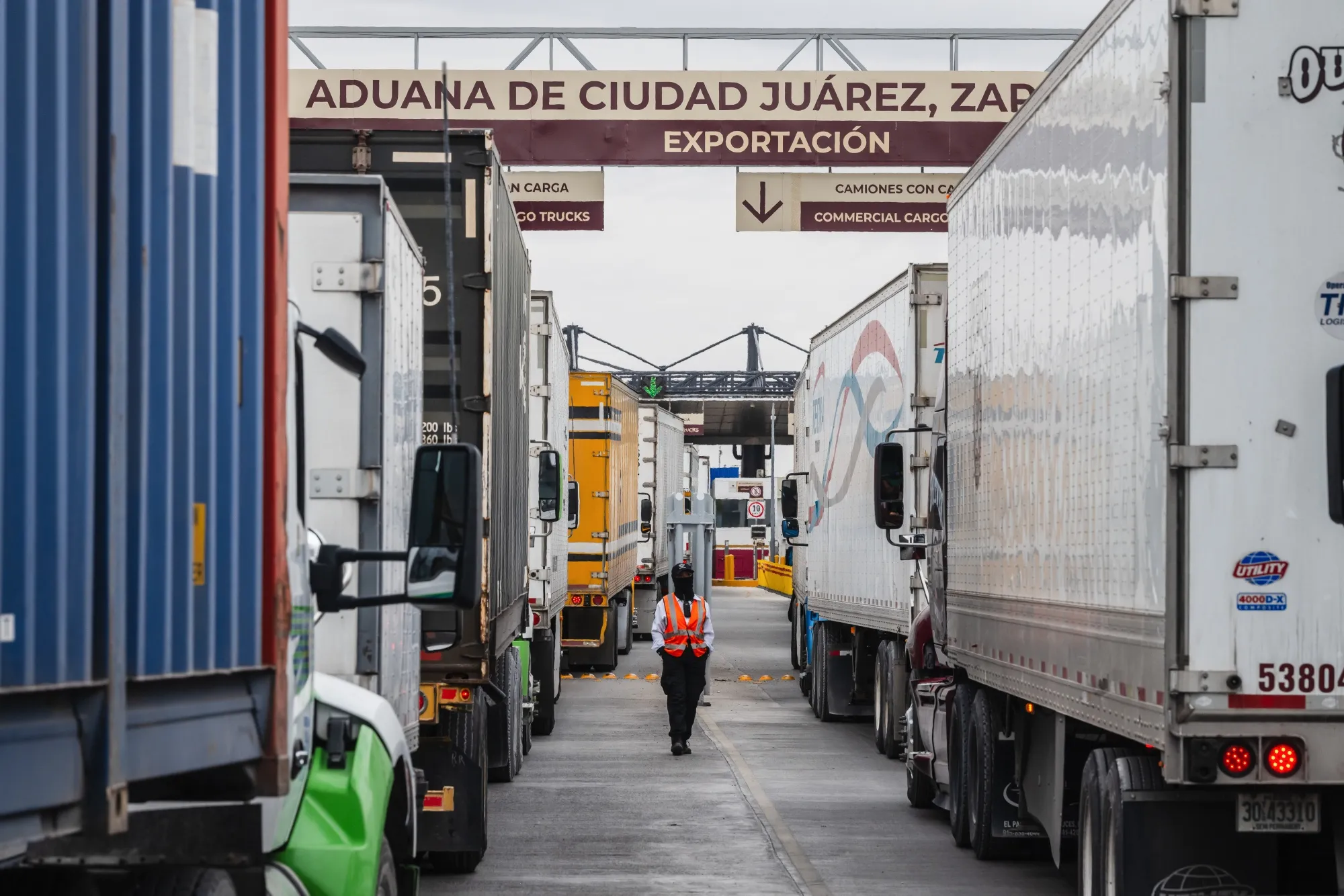 Tractor trailers wait in line at the Ysleta-Zaragoza International Bridge port of entry, on the US-Mexico border in Juarez, Chihuahua state, Mexico, in&nbsp;April.