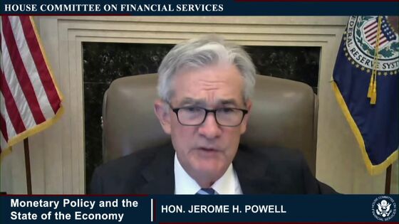 Powell Says Stable Coins Need Regulation to Protect U.S. Public