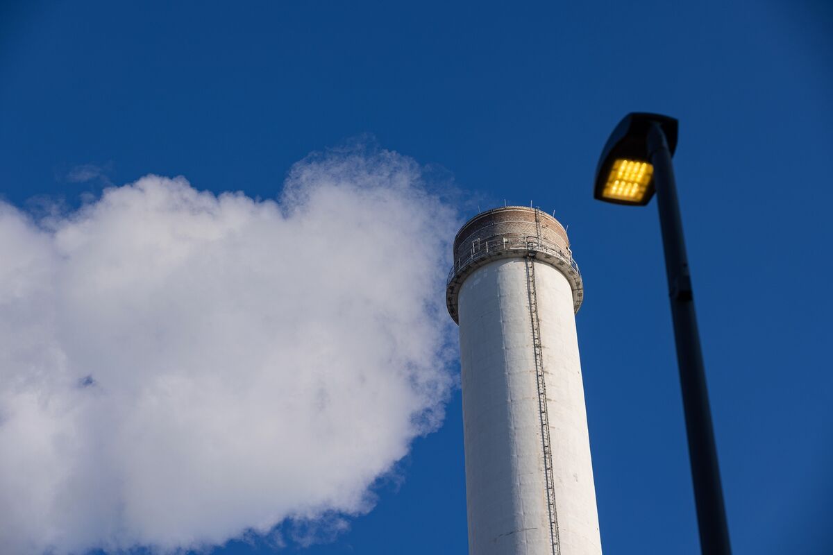 Asset Managers Hit Hurdle in Efforts to Avoid Europe’s ESG Rules