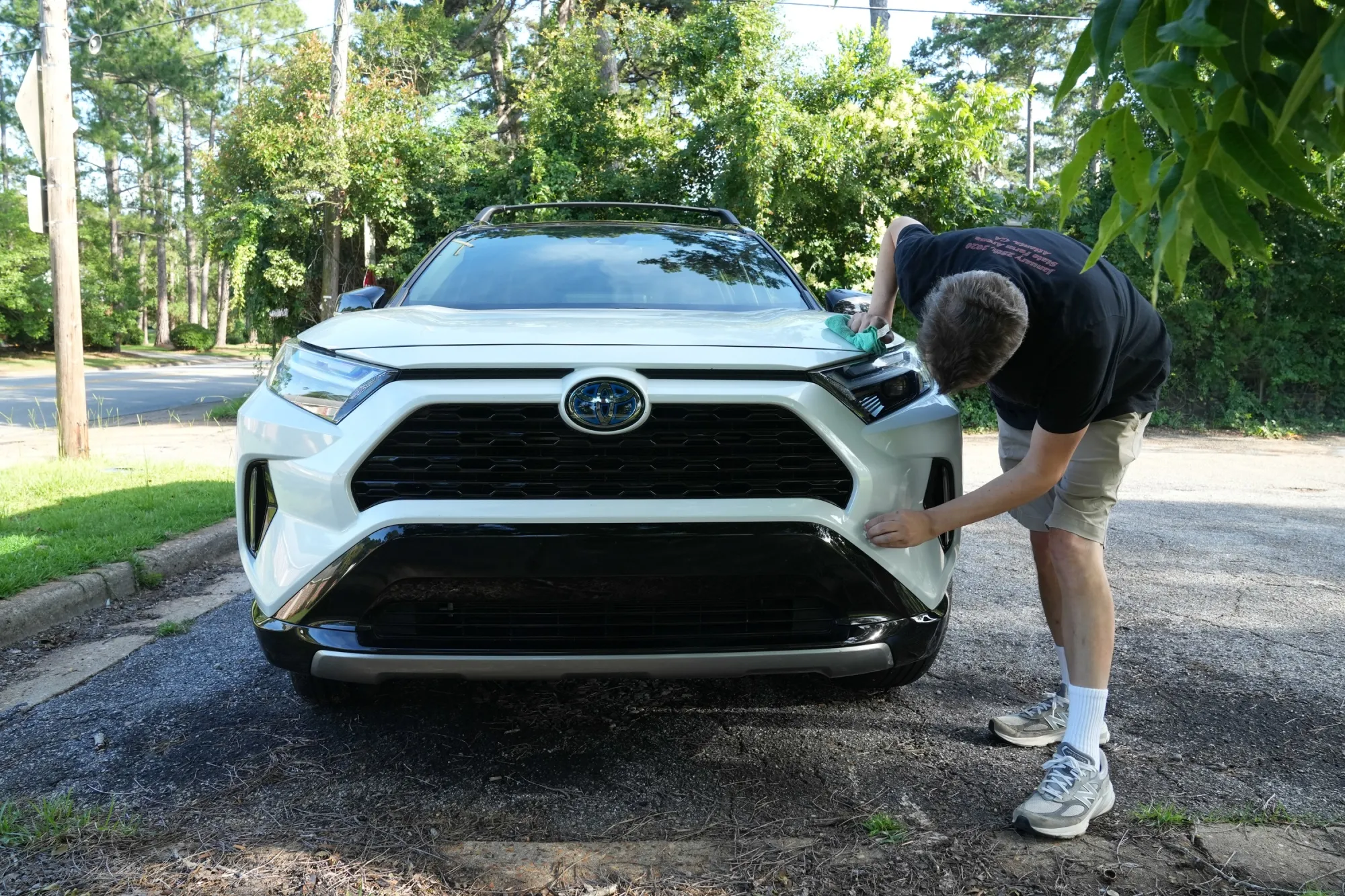 【中古】 負けない国アメリカ トヨタRAV4ハイブリッド、米国で中古車争奪戦－走行7万kmで500万円超