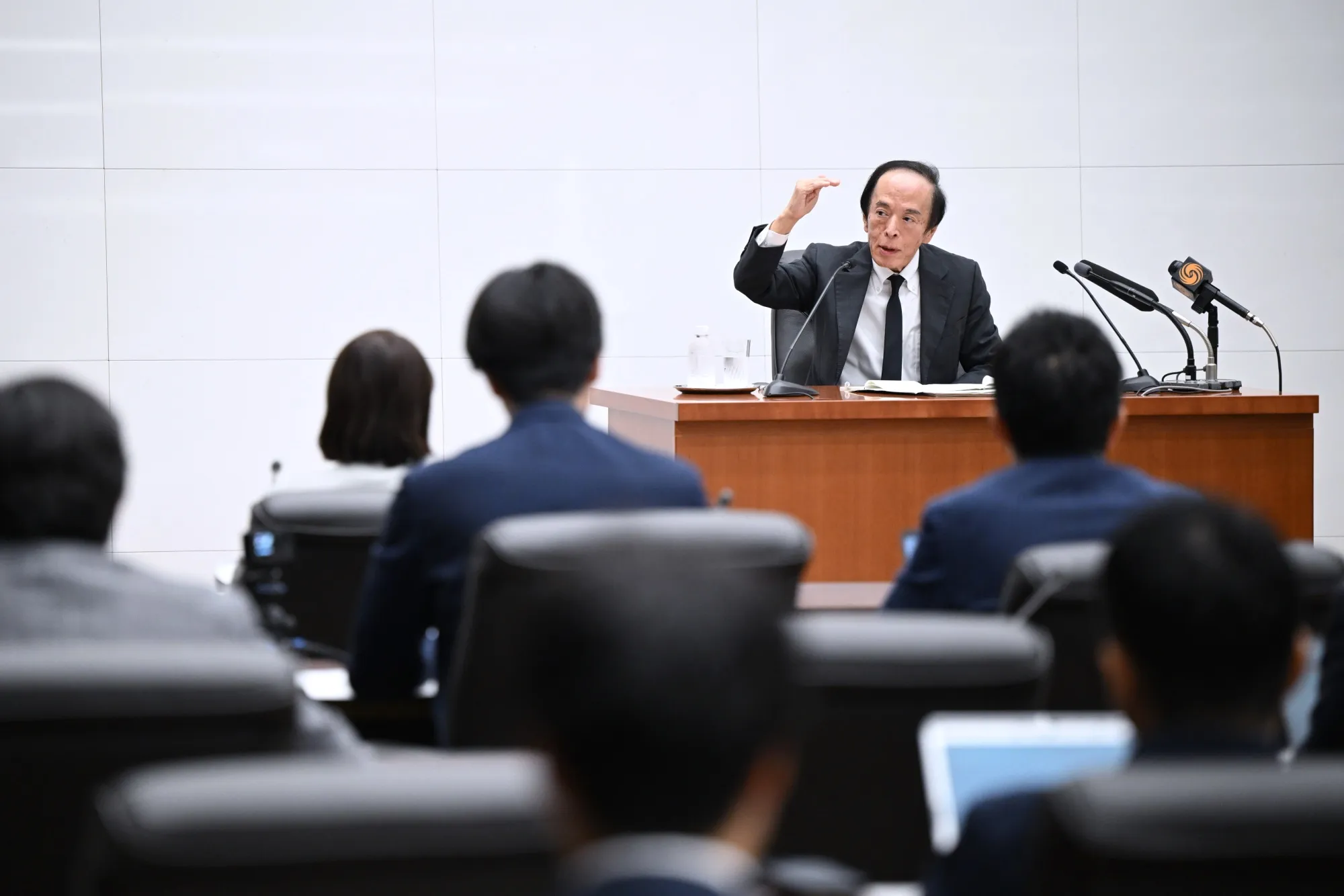 BOJ Dissent Weakens Yen | Cross-Border Sellers Face Margin Compression & FX Hedging Urgency