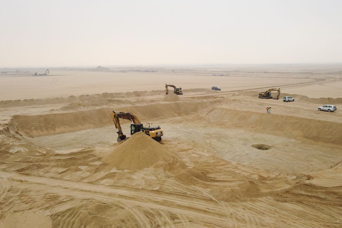 Xi's $270 Billion Middle East Bet Limits China Support for Iran