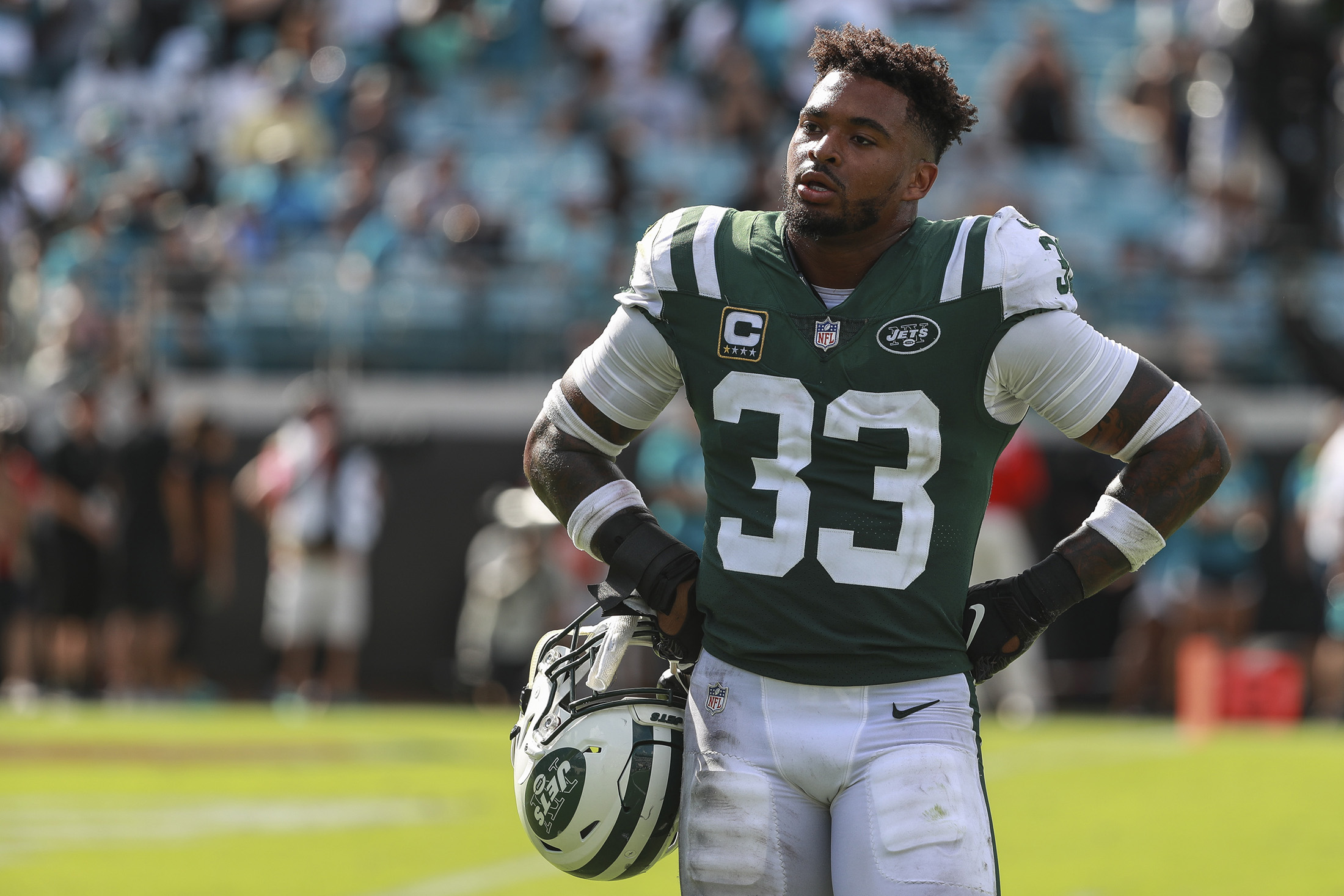 New York Jets Trade Star Safety Jamal Adams to Seattle Seahawks - Bloomberg
