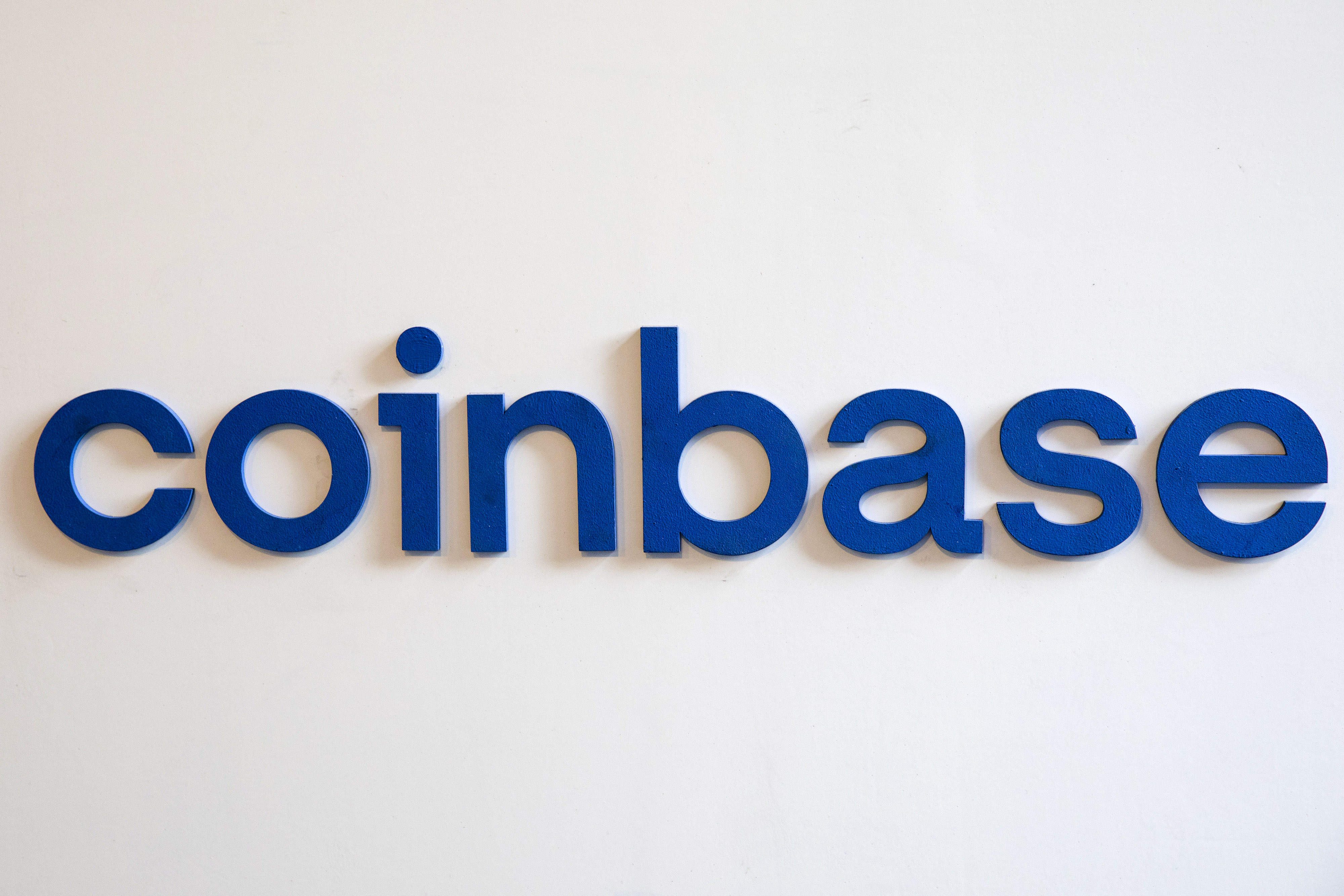 coinbase how does it work