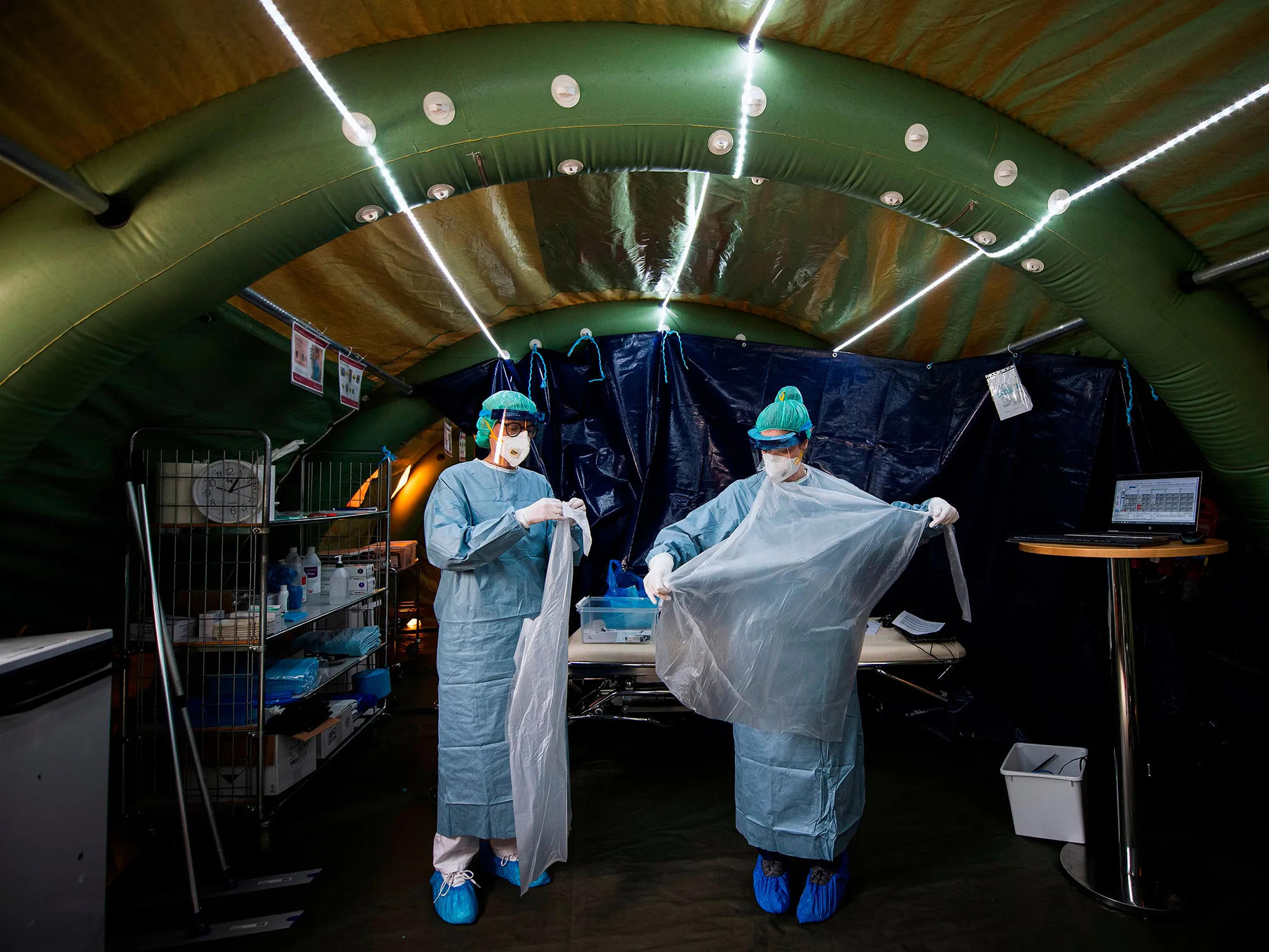 TOPSHOT-SWEDEN-HEALTH-VIRUS