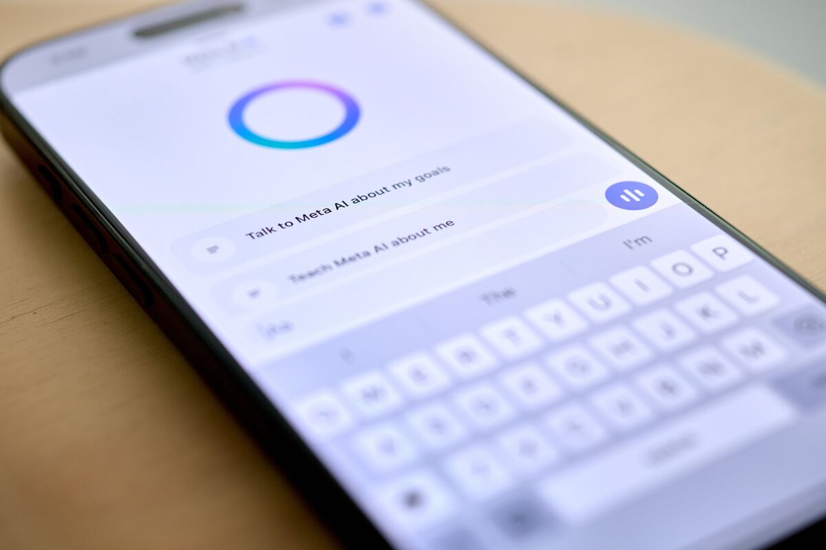Meta to Sell AI Chatbot Subscriptions in Bid to Offset Spending