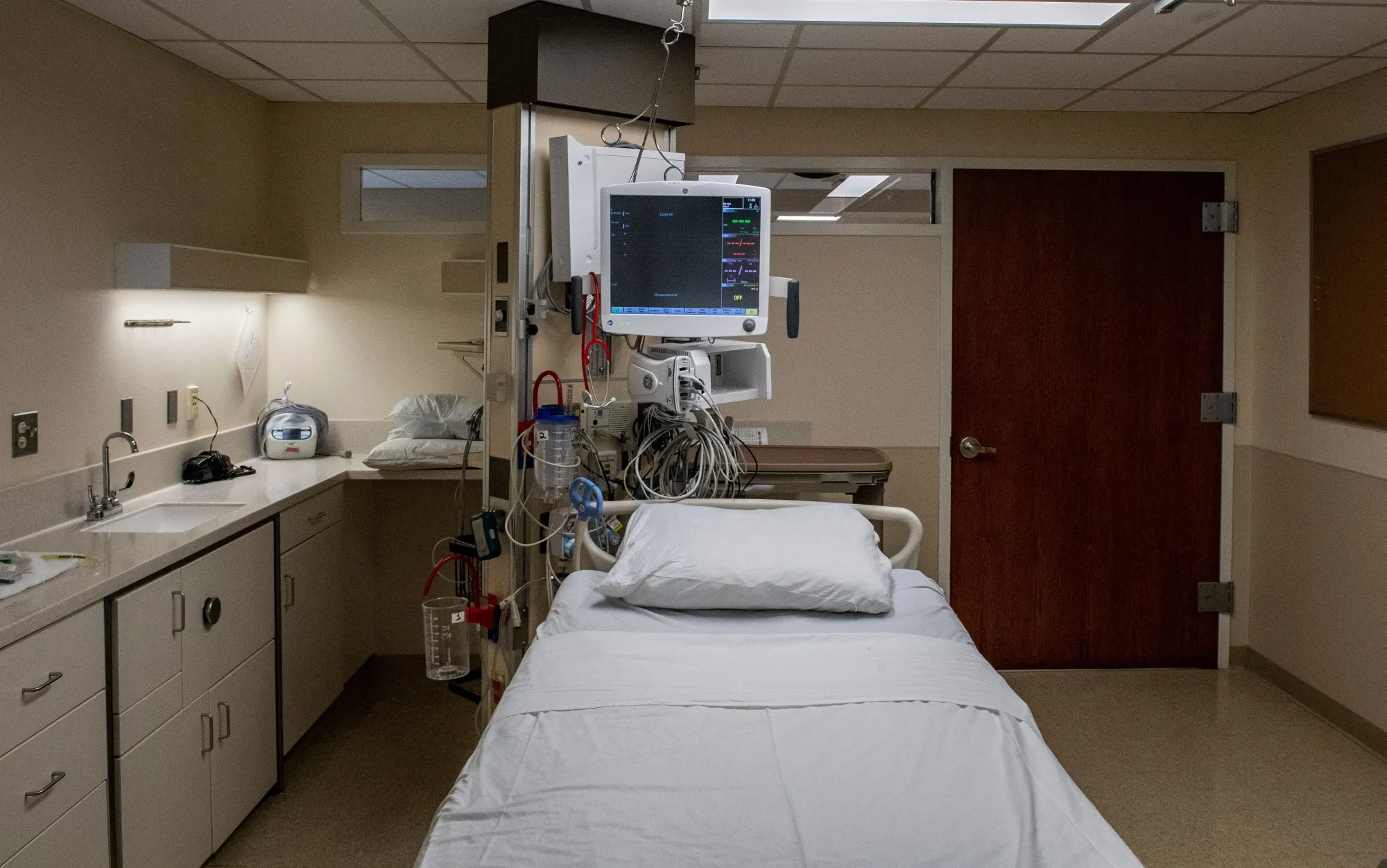 A empty bed&nbsp;in Hartford, Connecticut.