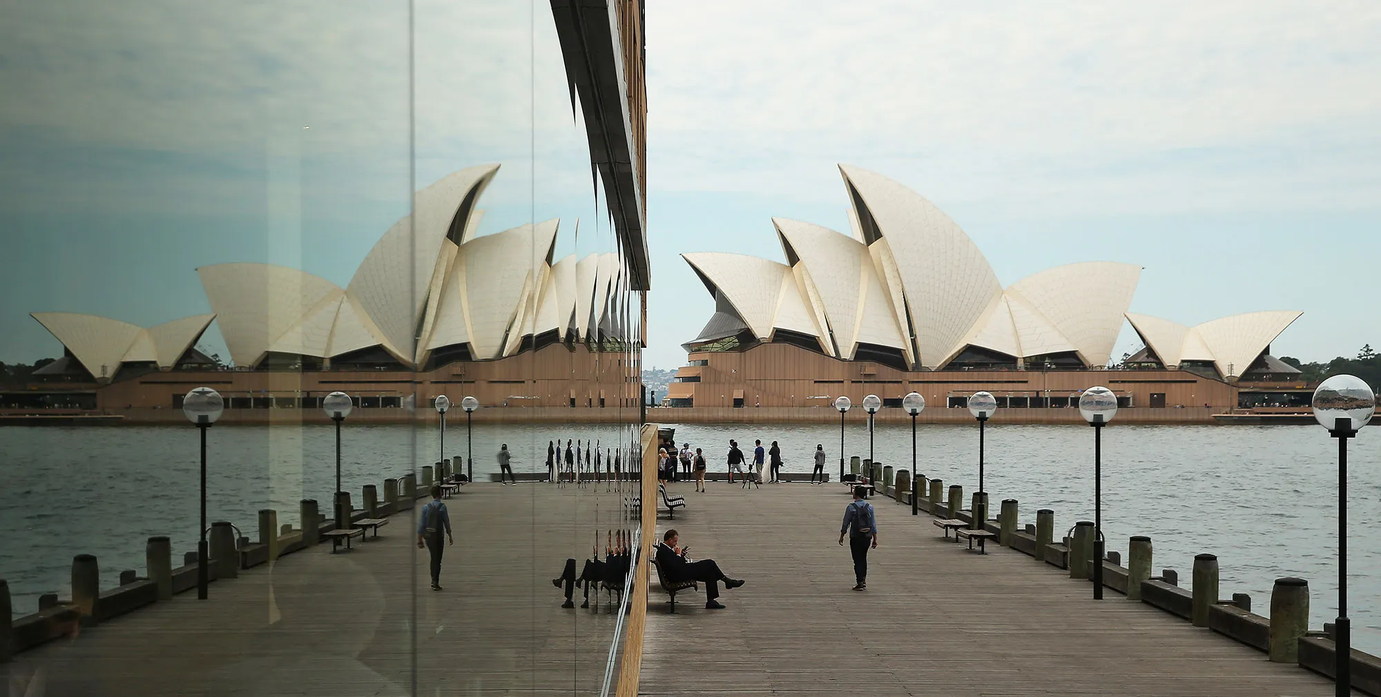 sydney opera house