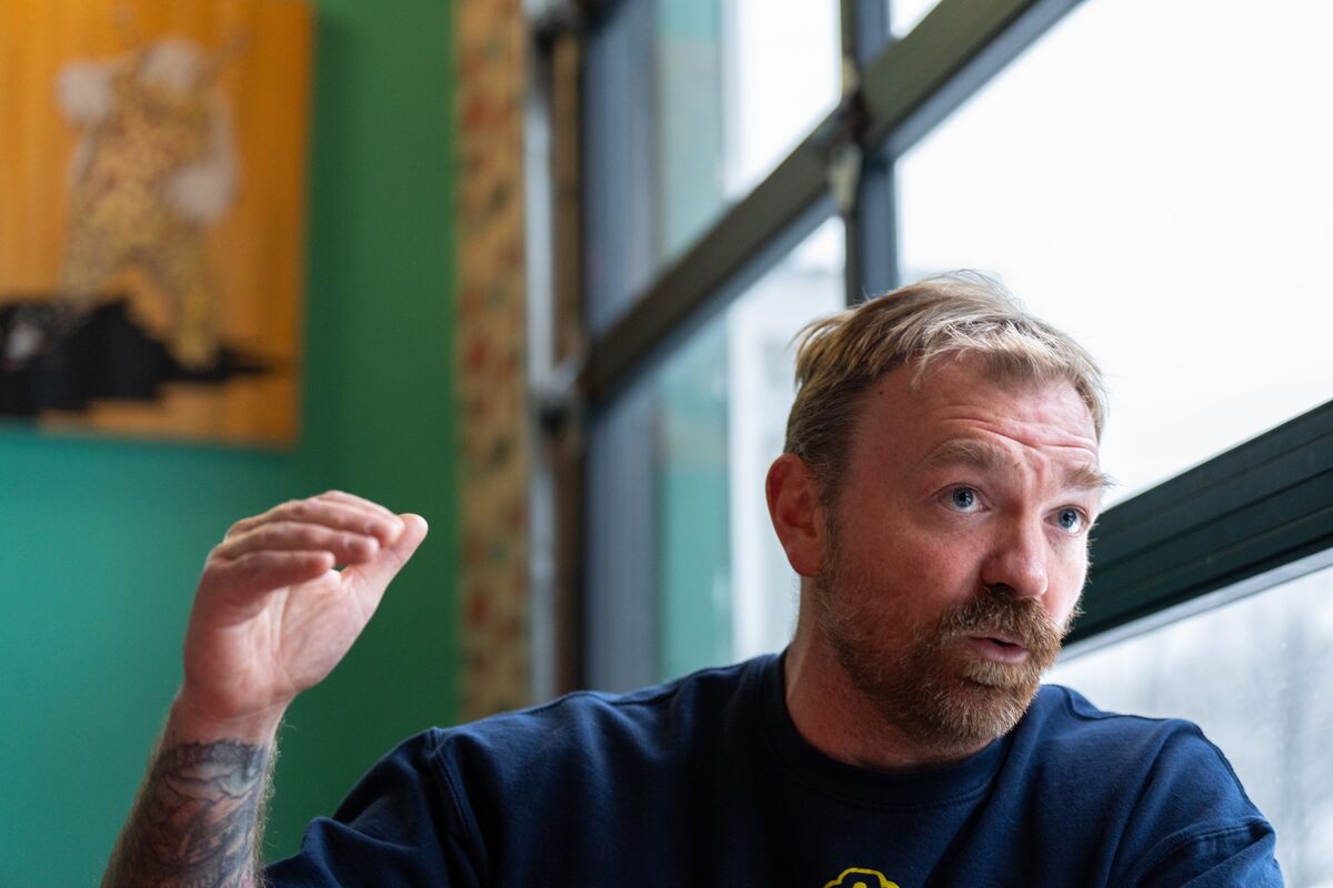 memeorandum: Billionaire-Backed PAC Hits Maine Democrat's Nazi-Symbol Tattoo (Greg Ryan/Bloomberg)