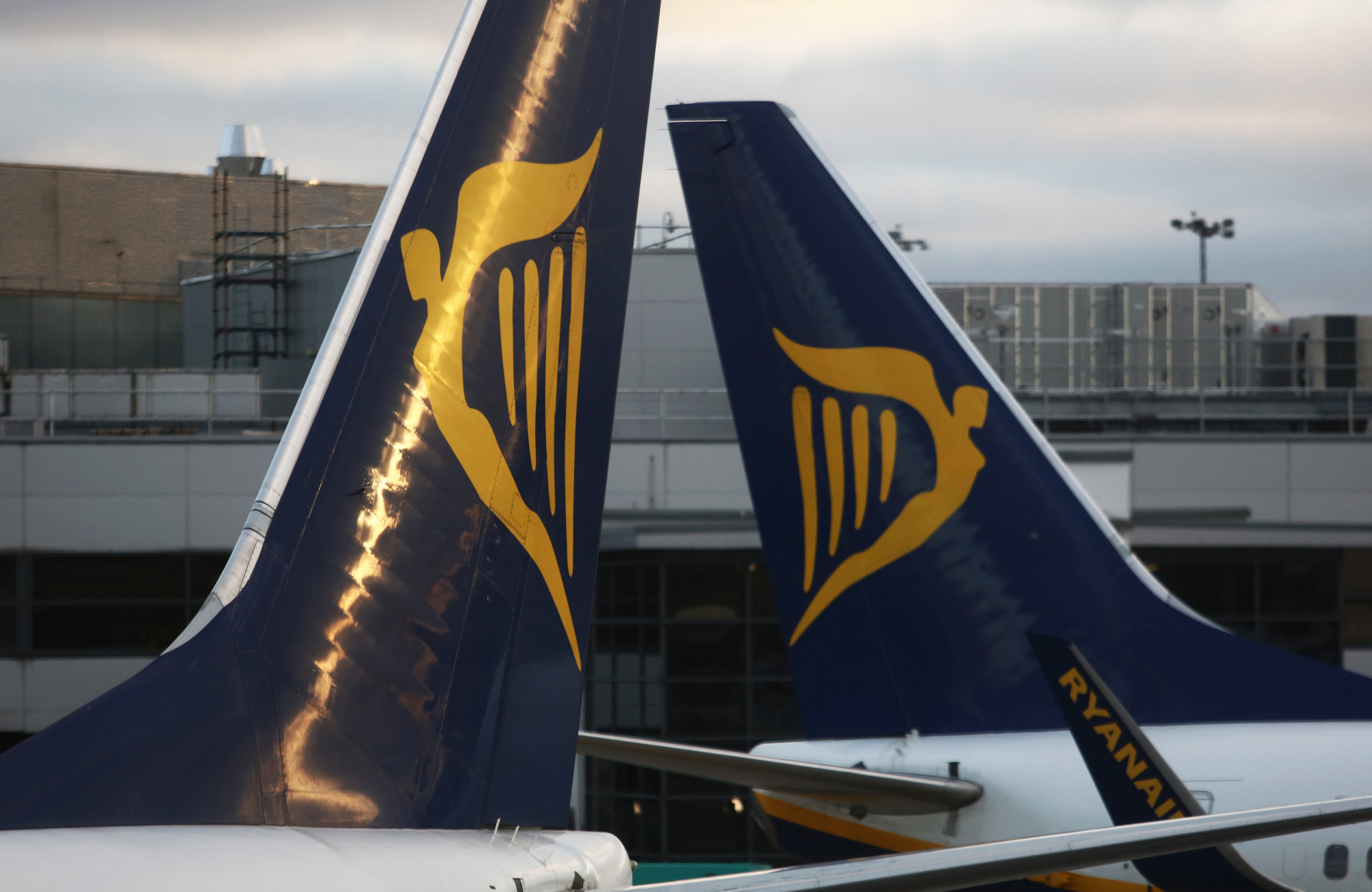 Ryanair Faces Summer Strikes As Irish Pilots Vote For Action - Bloomberg