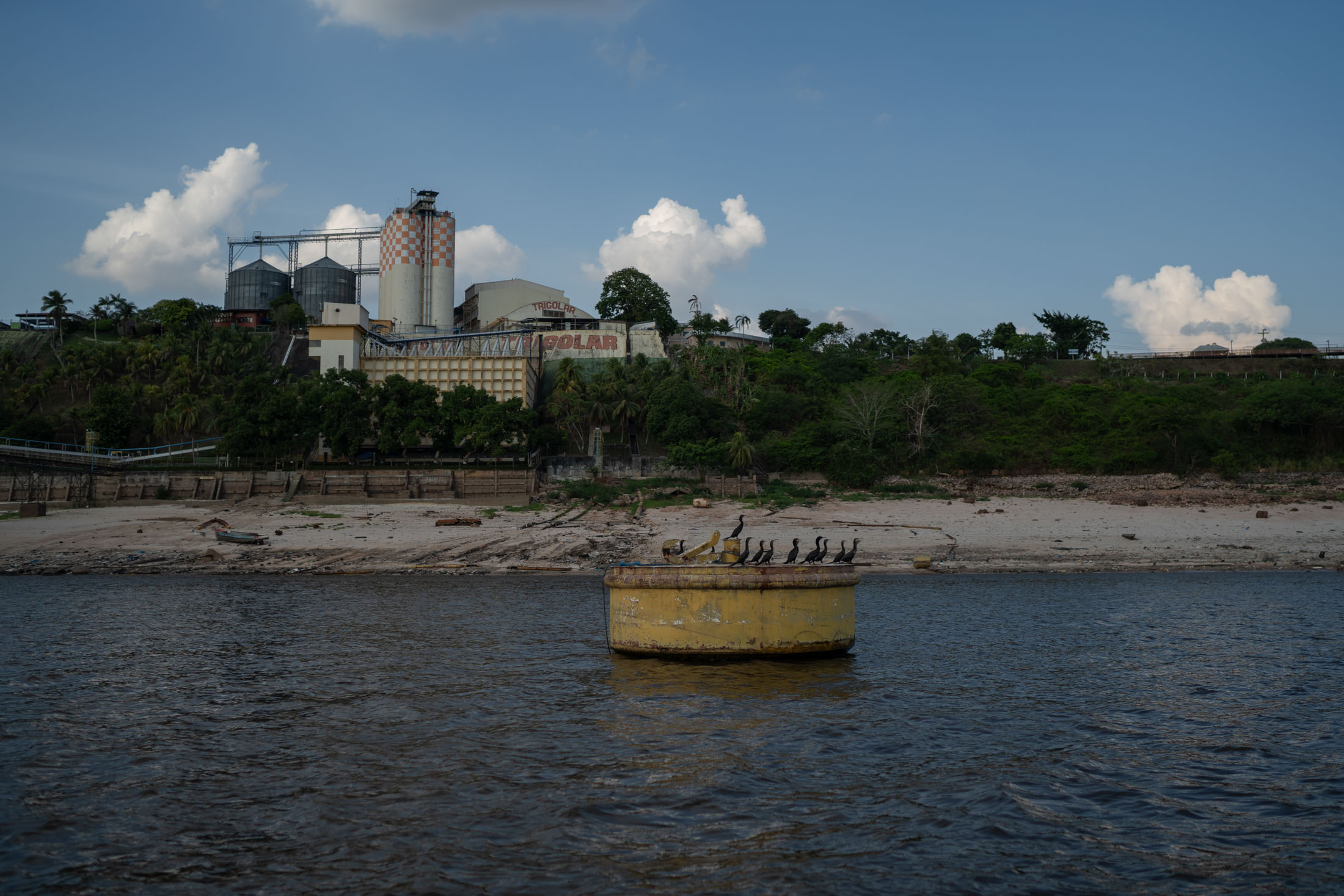 DROUGHT AMAZON RIVERS