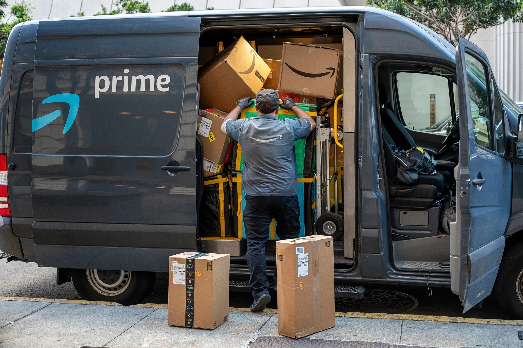 Ventas de Amazon Prime Day aumentan 13 en primeras seis horas Bloomberg