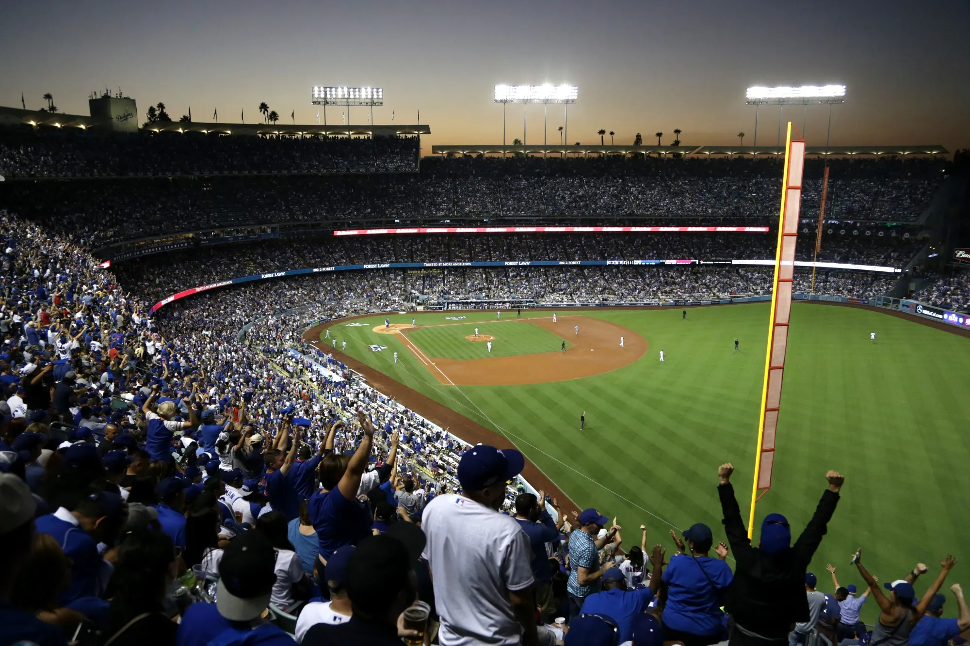 NLCS - Chicago Cubs v Los Angeles Dodgers - Game Four