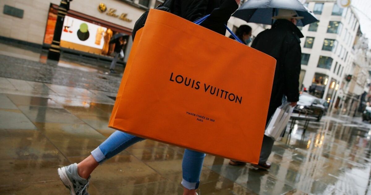 LVMH Raises Luxury E-Commerce Stakes With Multi-Brand Site - Bloomberg