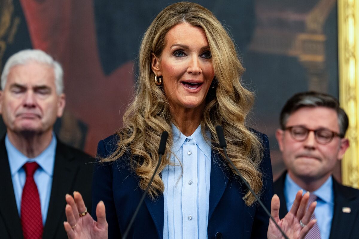 assets.bwbx.io image