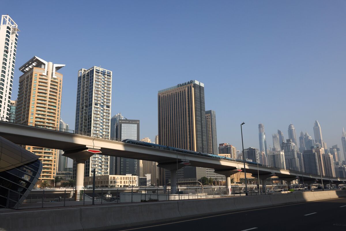 🟪"Trump e il Medio Oriente: Possibile Status Speciale per Emirati, Arabia Saudita e Qatar"