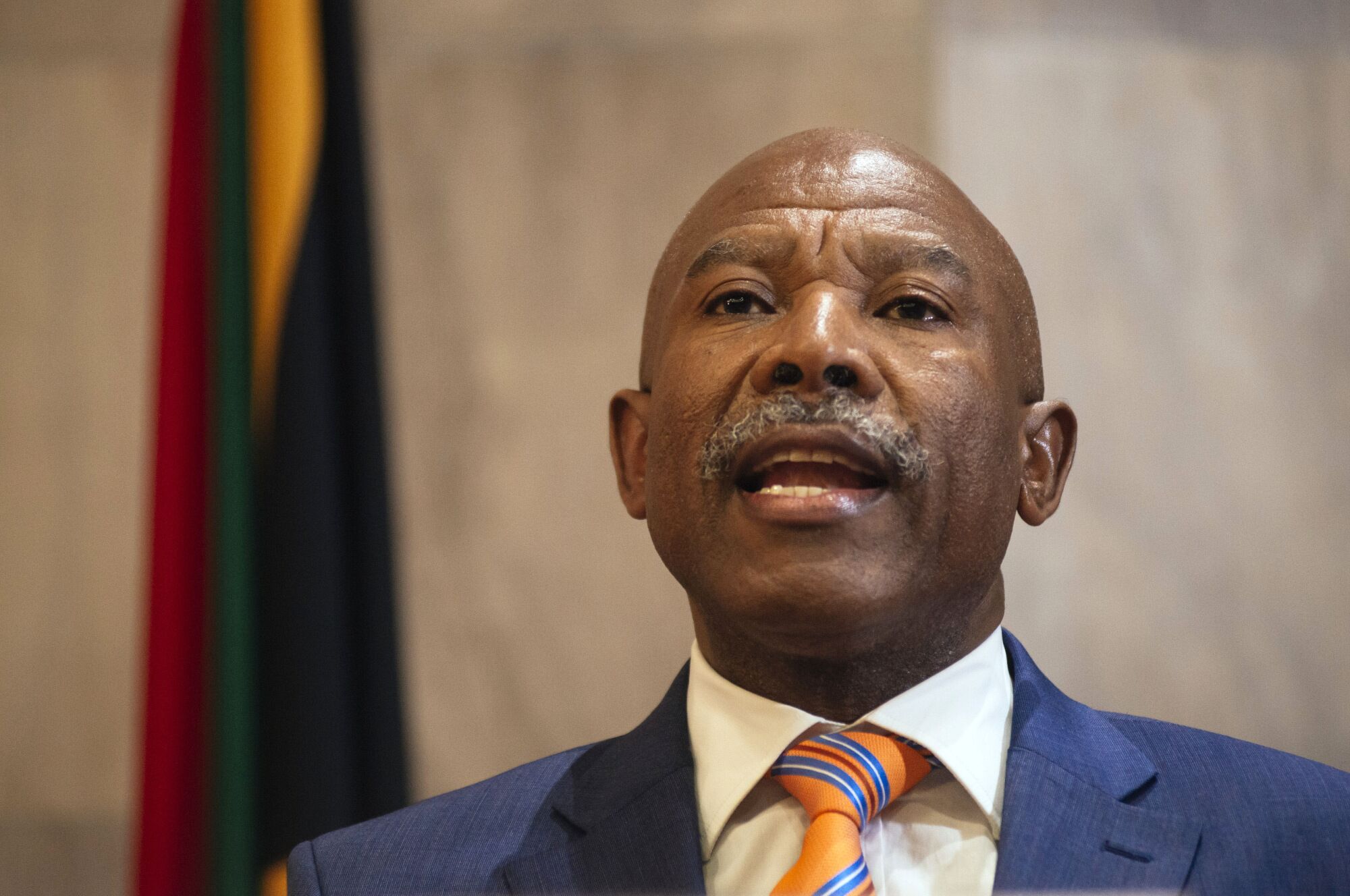 S. Africa Central Bank Warns Policy Uncertainty May Deepen Slump