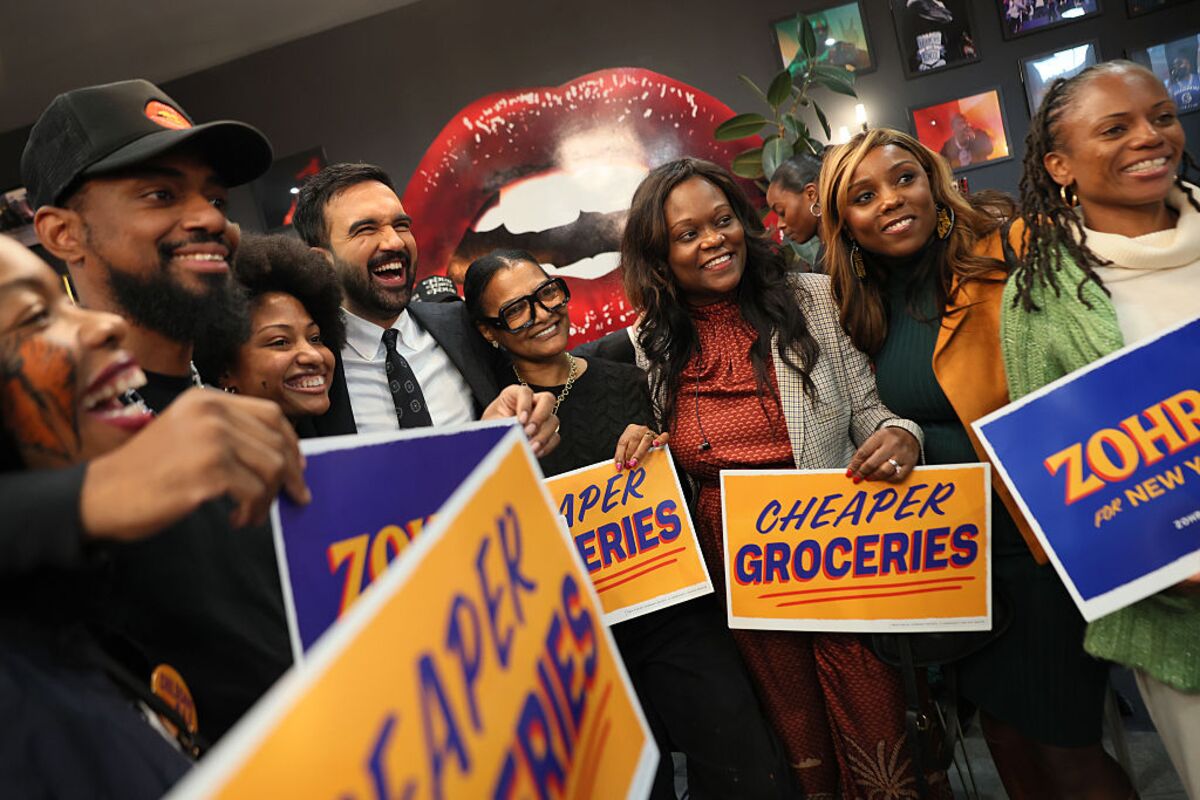 assets.bwbx.io image