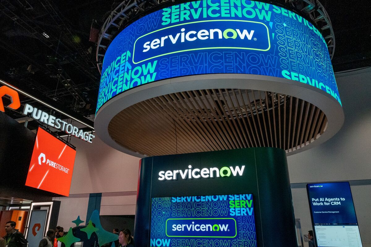ServiceNow Eyes $1 Billion Revenue for AI Product by 2026