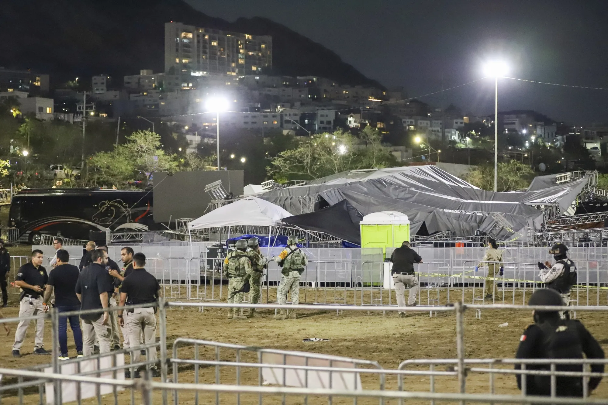 El escenario colapsado en San Pedro Garza García, México, el 22 de mayo.