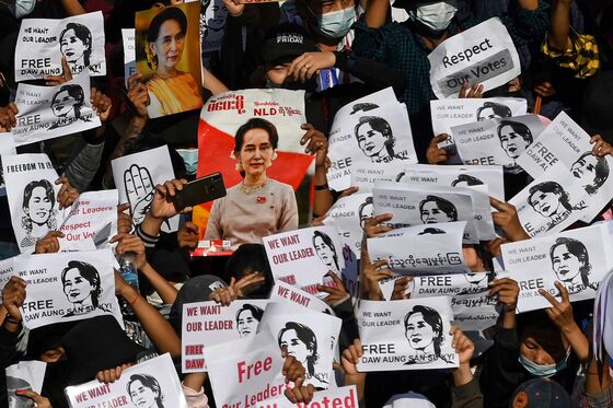 Protesters in Myanmar Appeal to China to Withdraw Junta Support