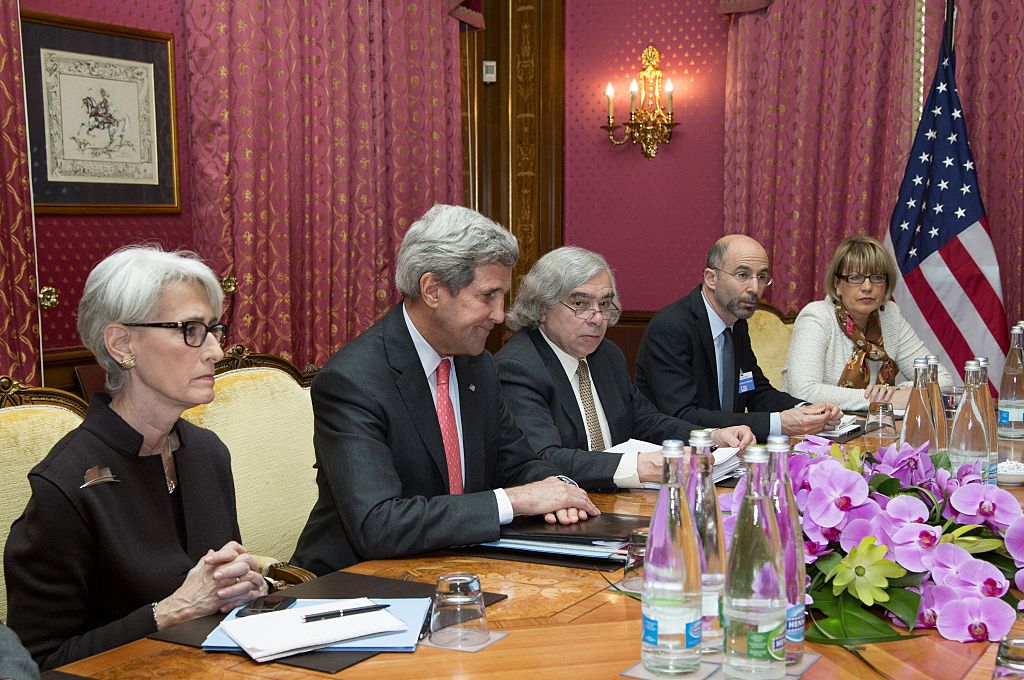 Negotiating the Iran nuclear deal, March 2015. Robert Malley is second from right.