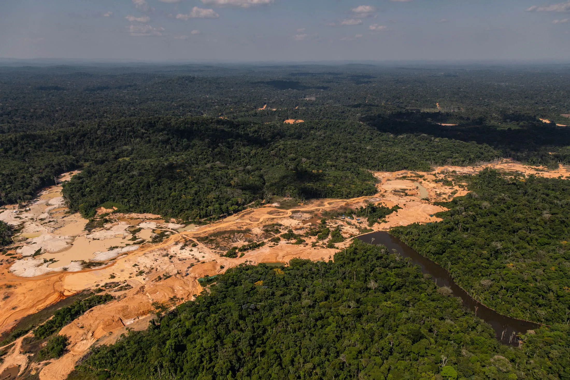 
Minas de oro situadas cerca de la pequeña comunidad minera de Cuiu Cuiu, en Itaituba.
