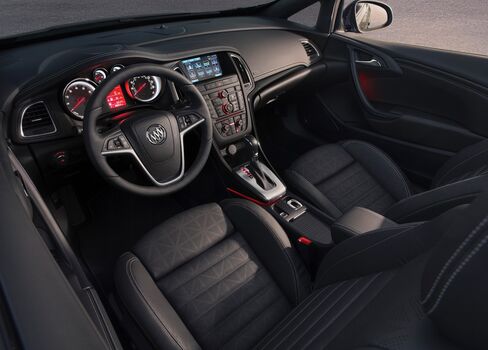 Manual transmission fans need not apply; Buick's Cascada comes only with a sleepy automatic transmission.