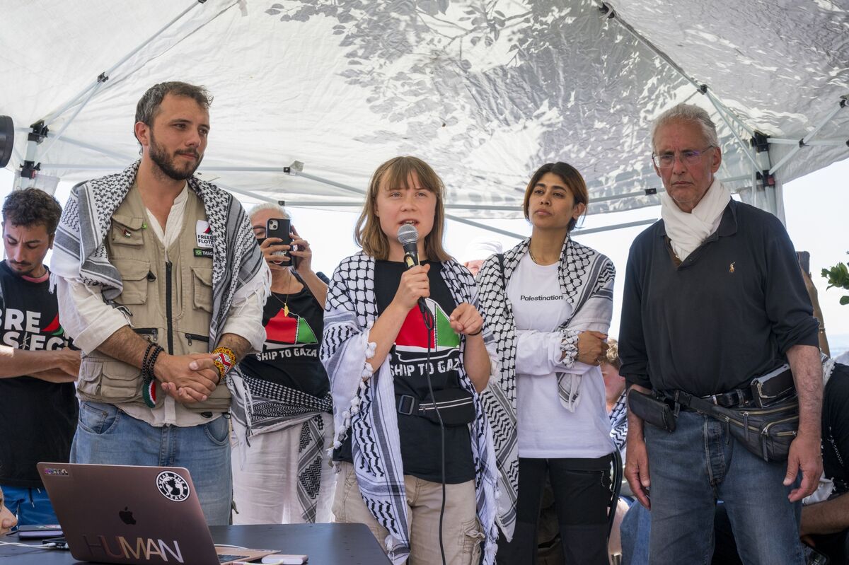 Israel Blocks Greta Thunberg’s Ship From Reaching Gaza, Group Says