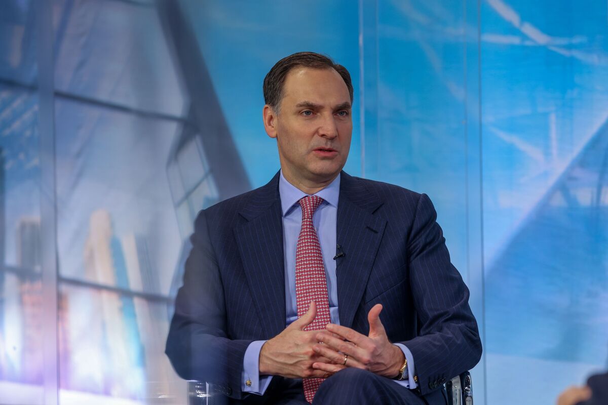 Deutsche Bank CFO Sees Flat Investment Bank Revenue This Quarter (ETR