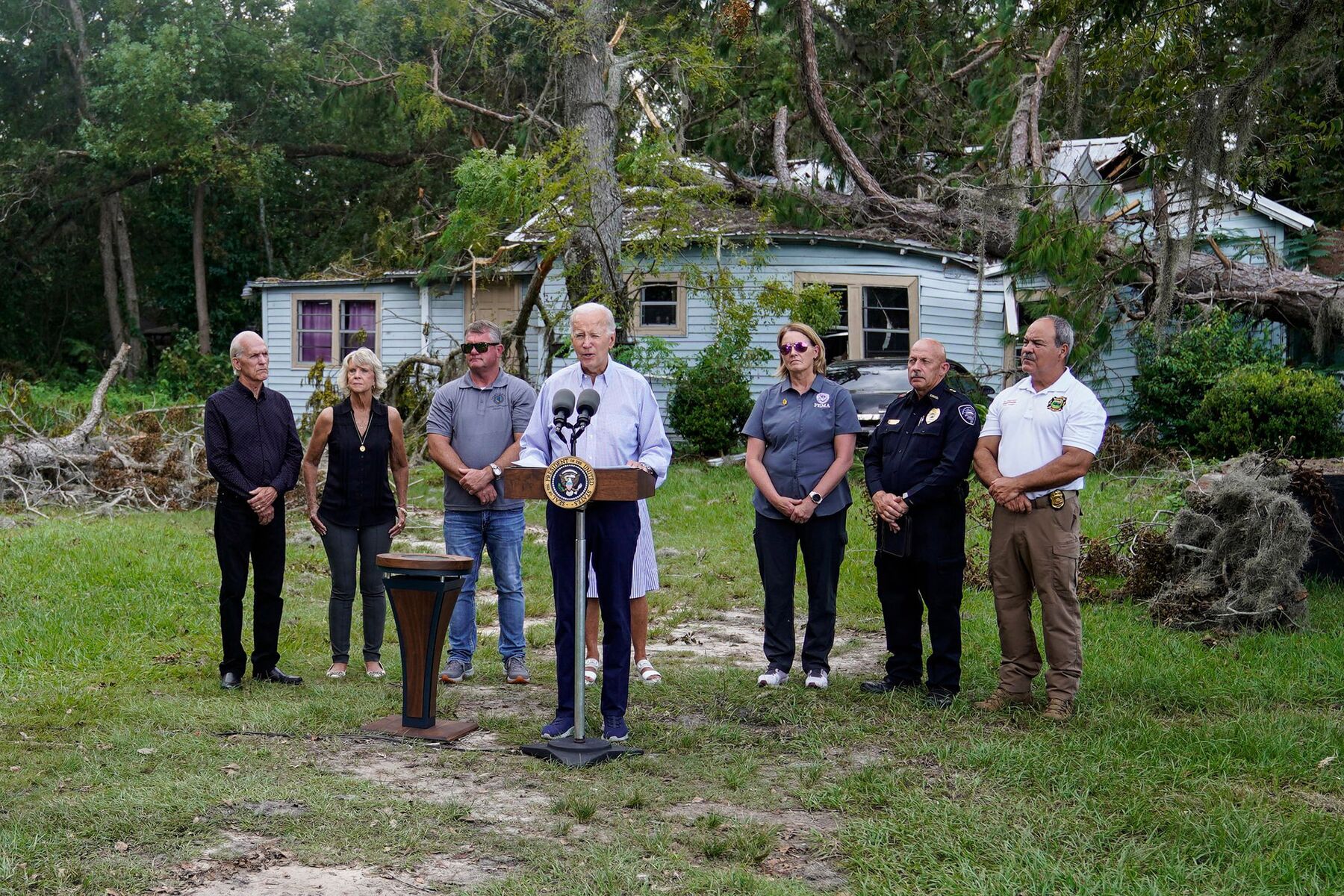 Biden Trip To Storm-Hit Florida Puts Focus On DeSantis Rivalry - Bloomberg