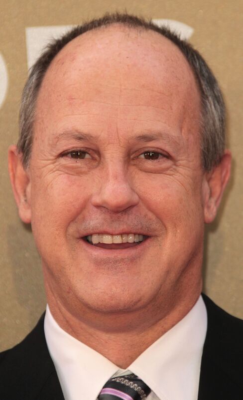 CNN’s Walton to Step Down as President