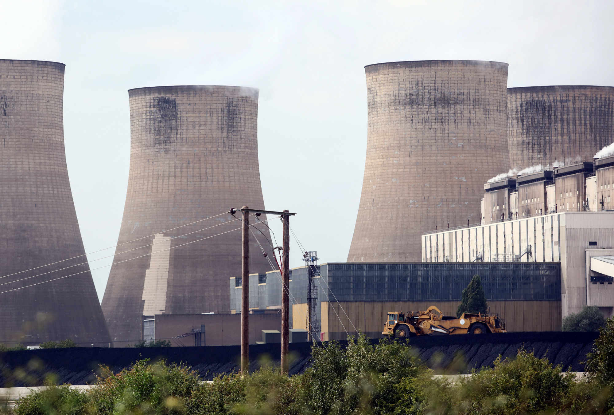 U.K.'s Planned Power Plants Face Uncertainty in Auction Low - Bloomberg