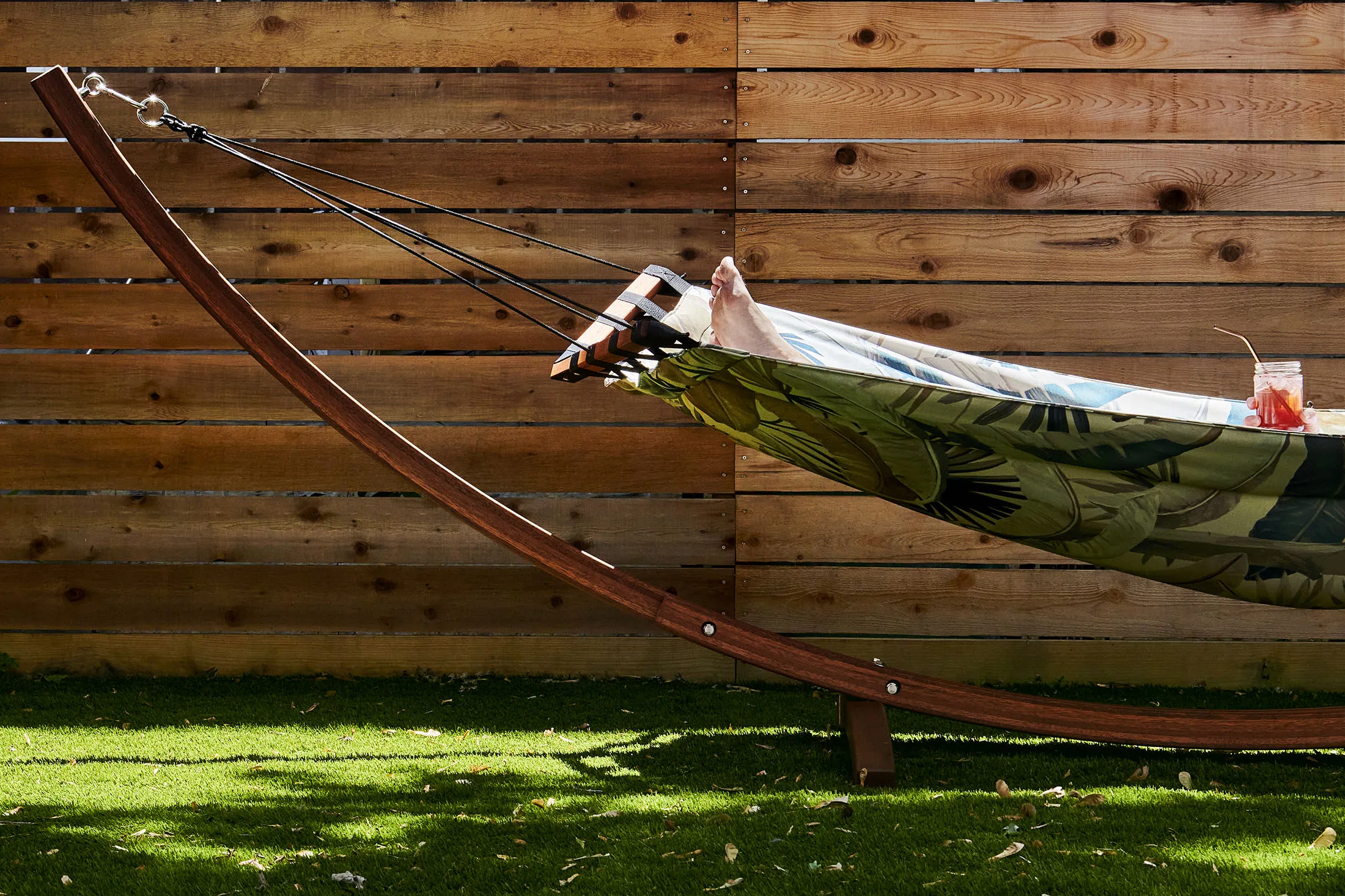 A Lujo Living hammock.