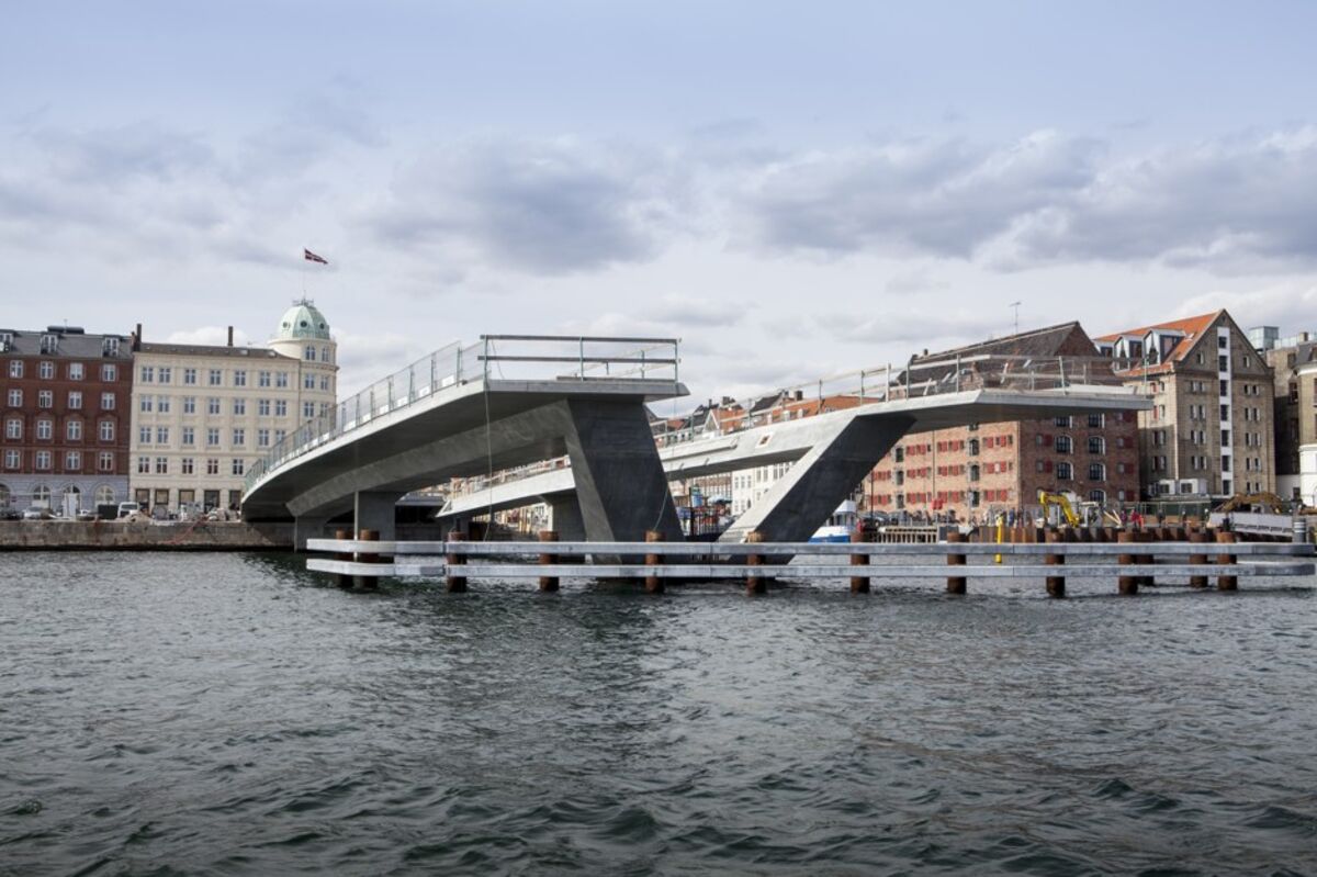 Copenhagen's Moveable Inner Harbor Bridge Can't Close, While a