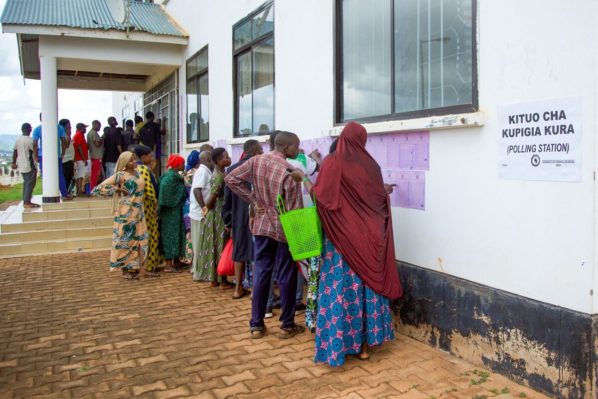 Tanzania Holds Local Government Elections Amid Tensions