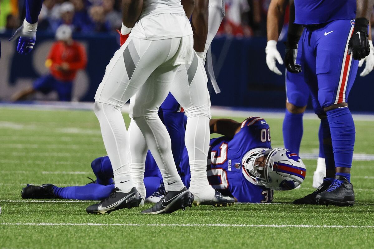 Bills CB Dane Jackson Avoids Major Injury, Out of Hospital - Bloomberg