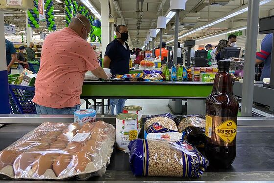 Iran Opens a Supermarket in Venezuela With High-Tech Covid Defenses