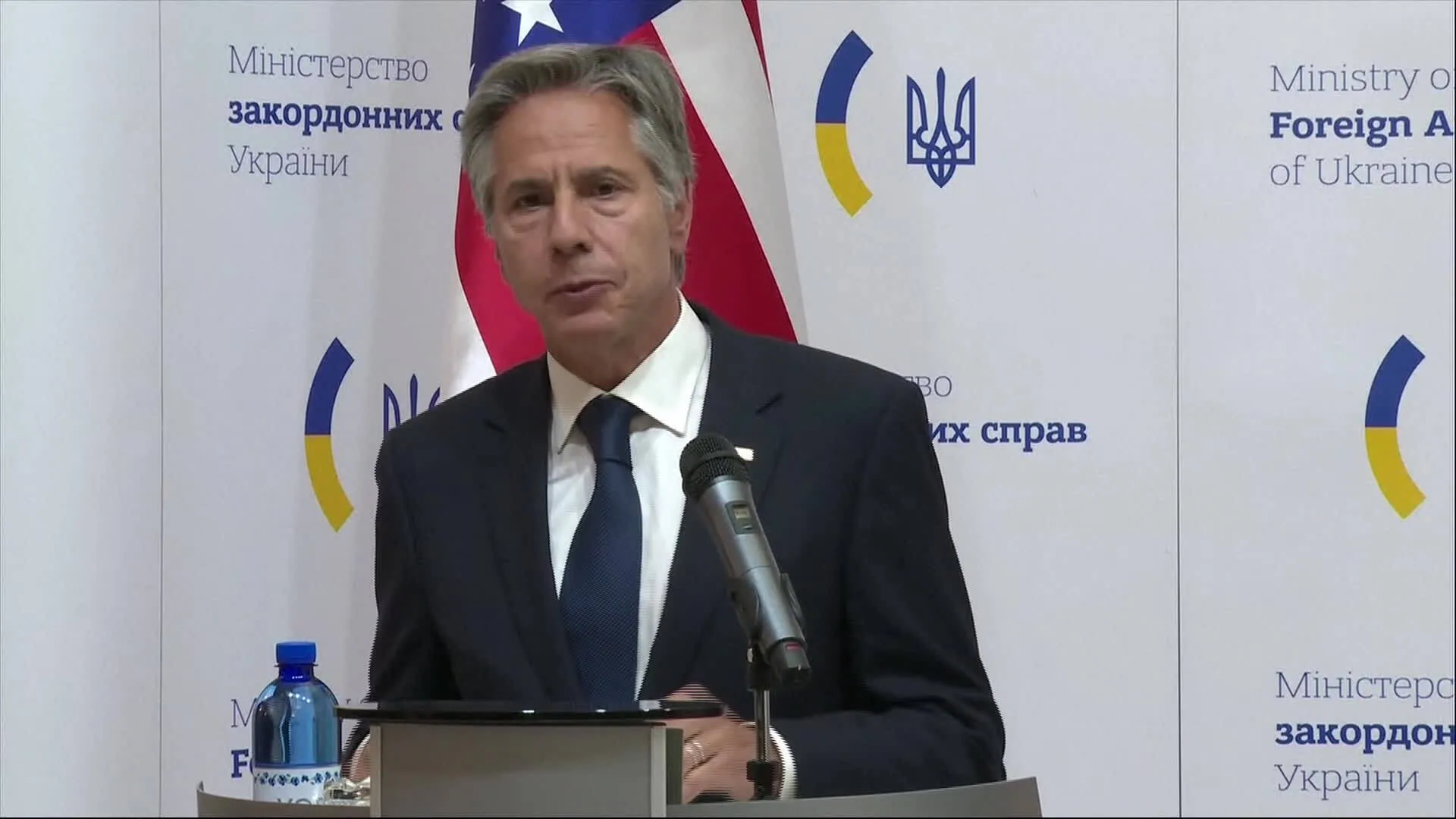 Watch Blinken Announces $1 Billion in New Aid for Ukraine - Bloomberg