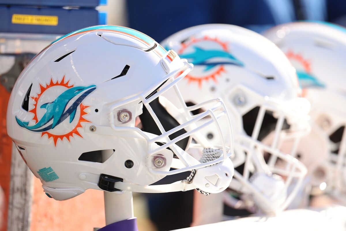 Joe Tsai Nears 3% Stake in Miami Dolphins