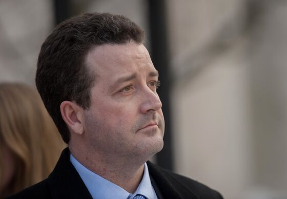 Bond Trader Jesse Litvak's Ordeal Ends as Fraud Case Dropped