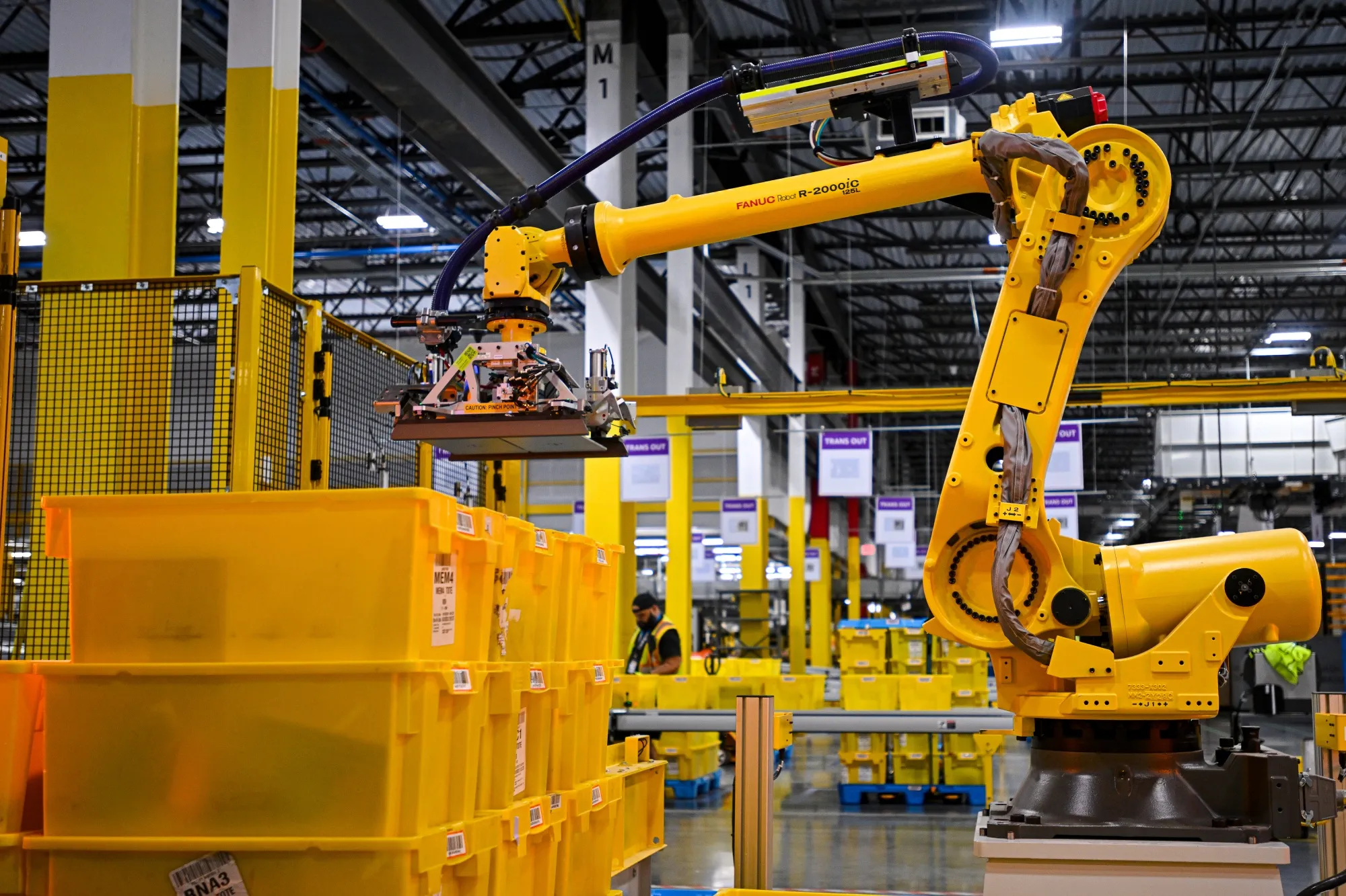 トランプ政権、ロボットや医療機器の輸入調査開始－新たな関税に布石