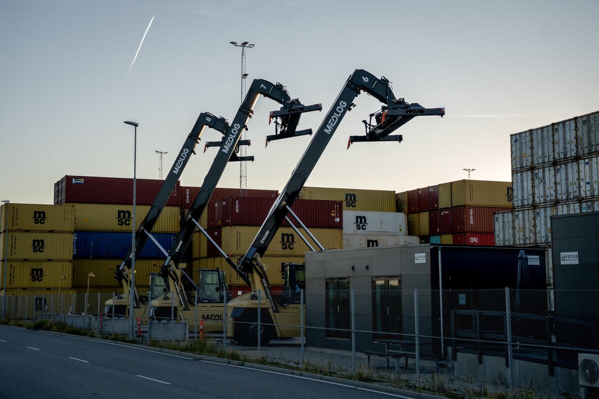 assets.bwbx.io image