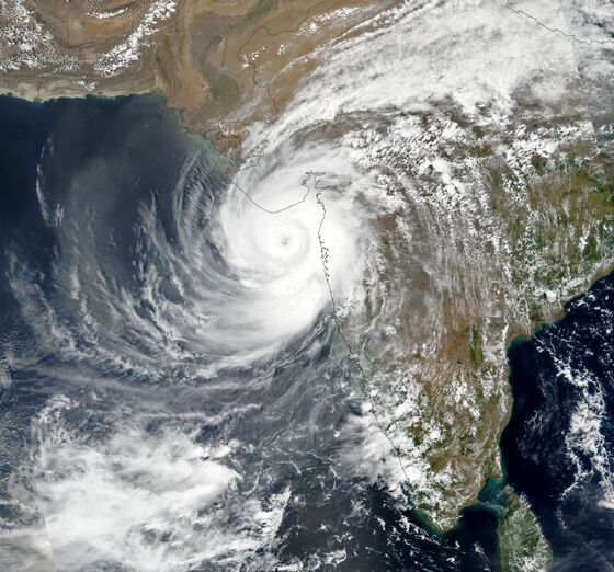 Survivors Tell a Harrowing Tale of Lapses in India Sea Disaster