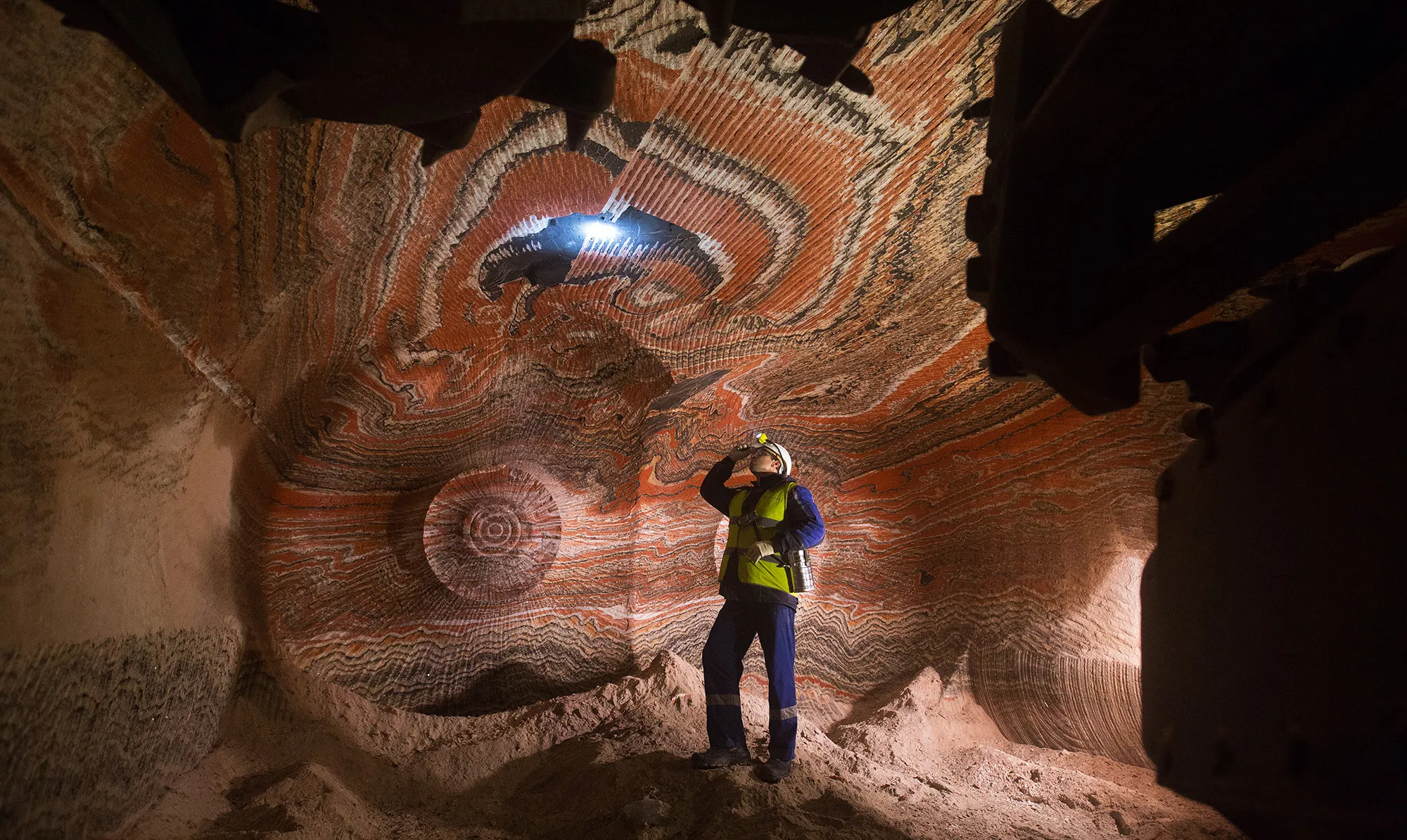 A worker&nbsp;measures the concentration of gases in an&nbsp;underground potash mine&nbsp;in the Perm region, Russia.