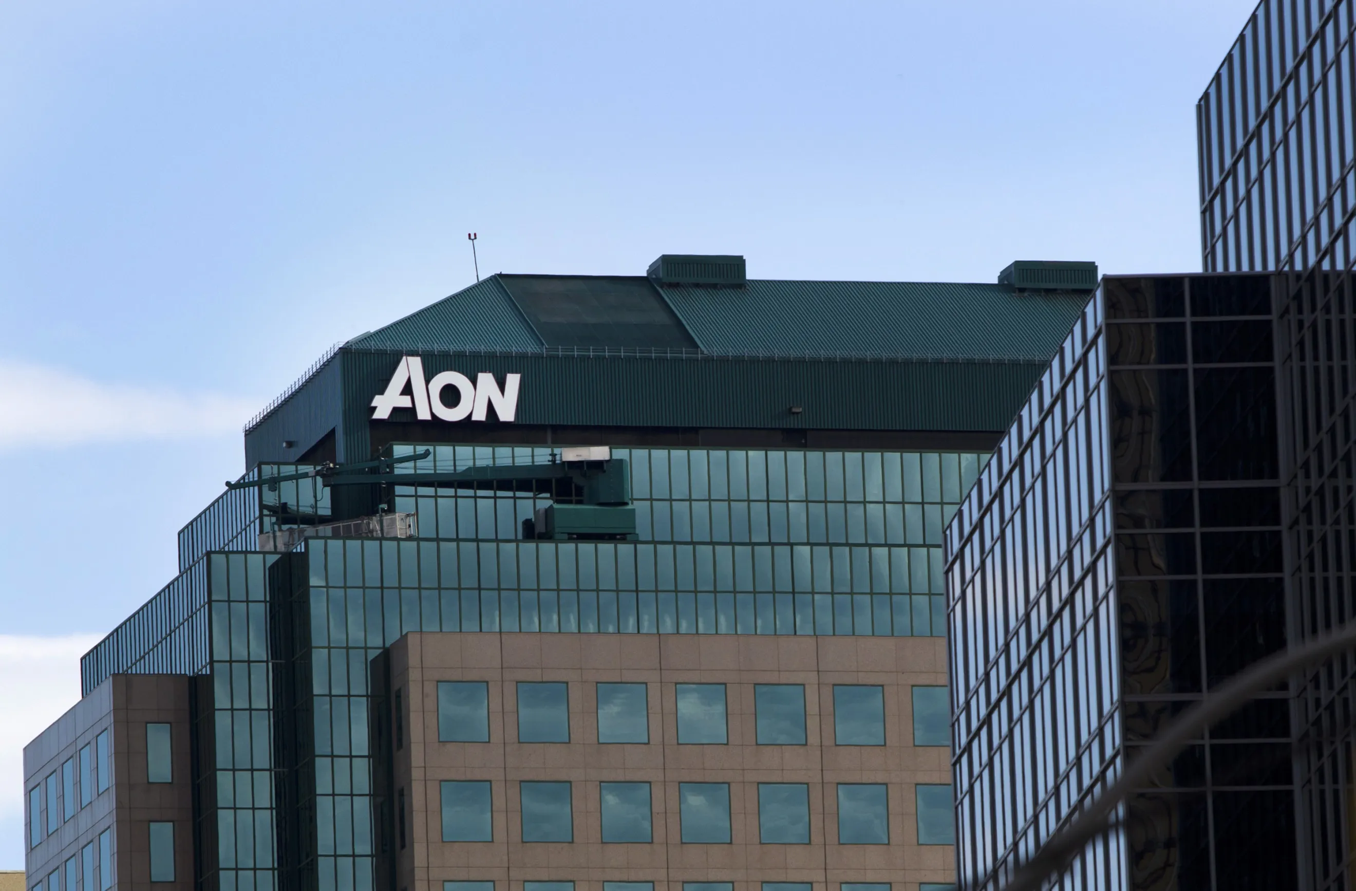 Aon Says It's No Longer Pursuing Willis Towers Acquisition - Bloomberg