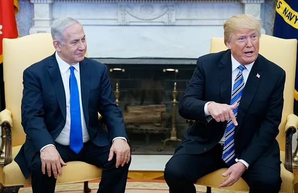 Bibi is sticking with Trump.